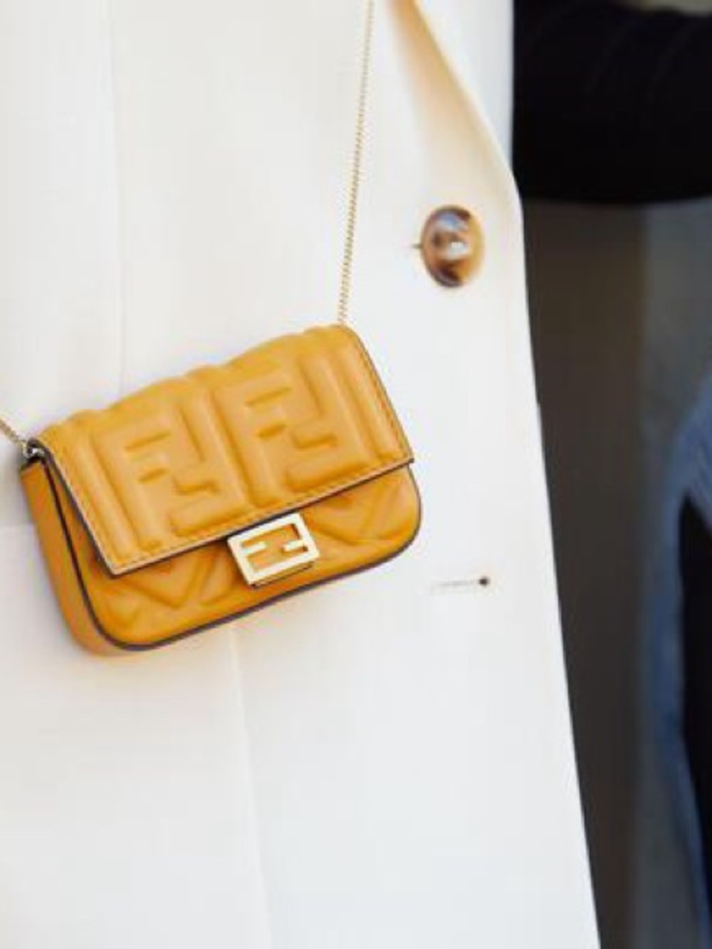 Fendi Zucca FF Baguette Super Nano crossbody bag , charm, earpod purse - Picture 2 of 13